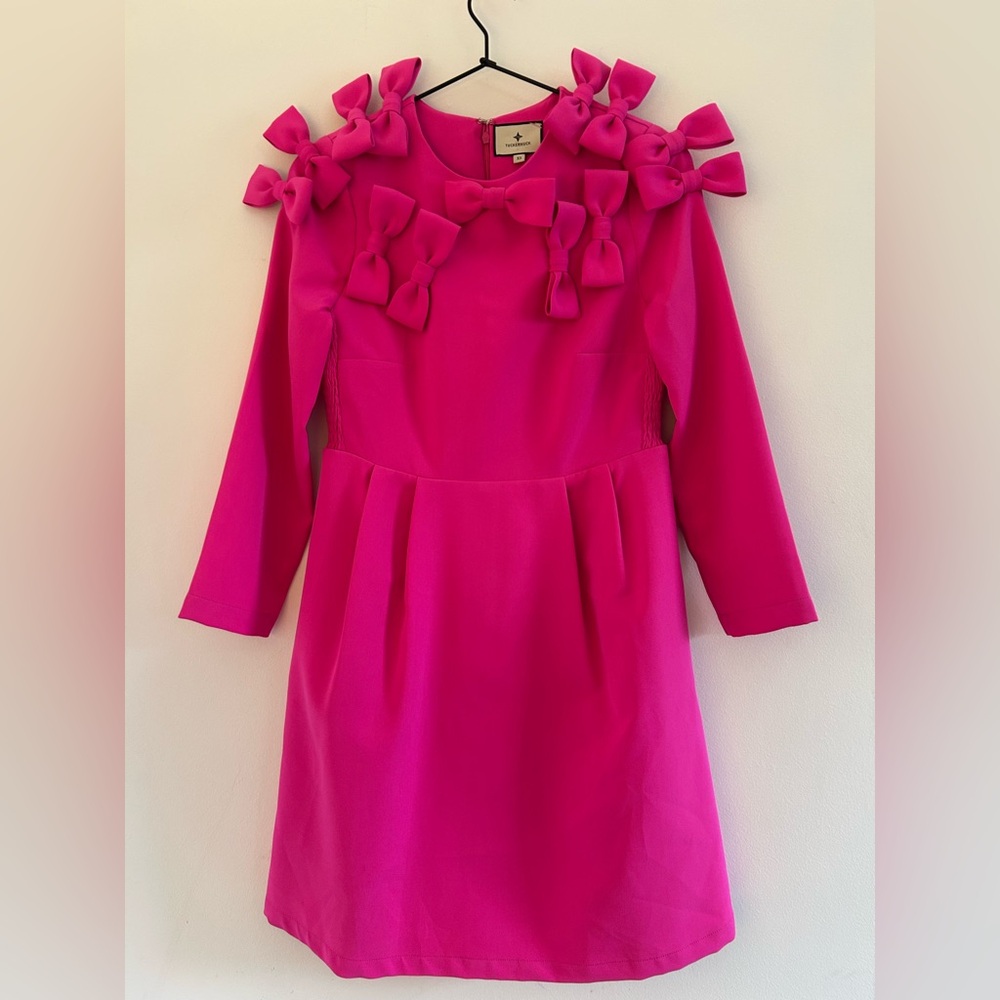 Tuckernuck Hot Pink Bow Dress Size XS by Cameron Eubanks Wimberly
#valentines